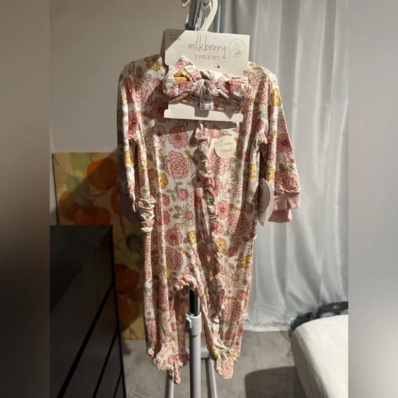 Milkberry Bamboo Floral Ruffle Set - Picture 2 of 4